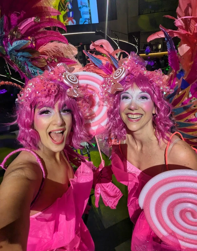 Pink Candyland - Stiltwalker - Feathers theme - image 17