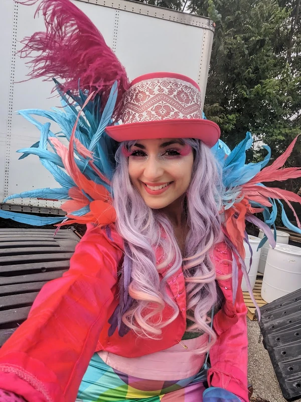 Pink Candyland - Stiltwalker - Feathers theme - image 9