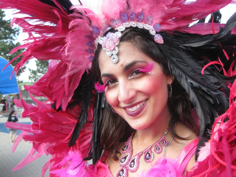 Pink Flamingos - Stiltwalker - Duos theme - image 3