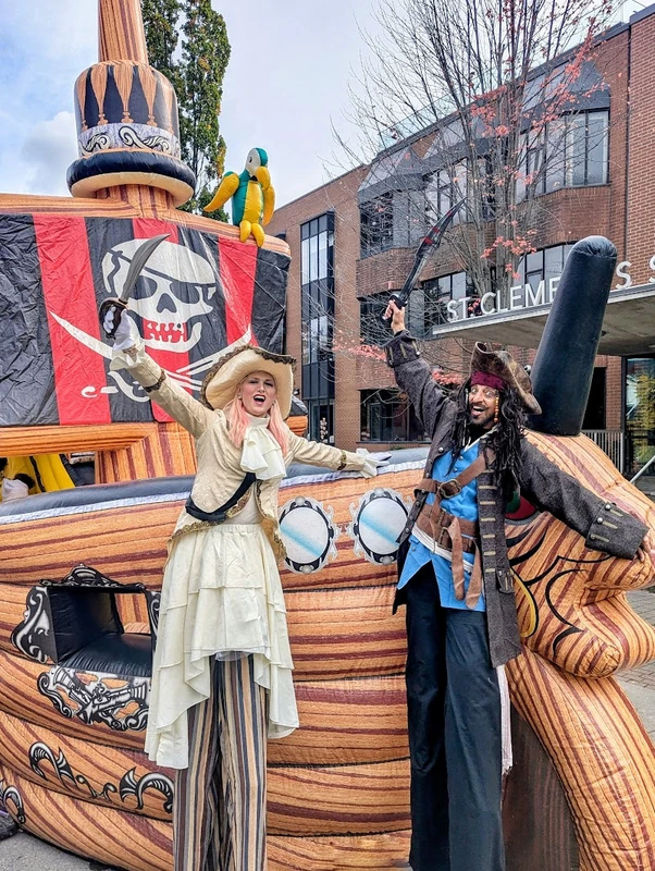 Pirates Stilts - Stiltwalker - Duos theme - image 3