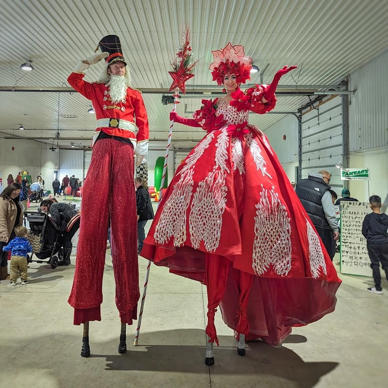 Poinsettia Princess - Stiltwalker - Christmas theme - image 5
