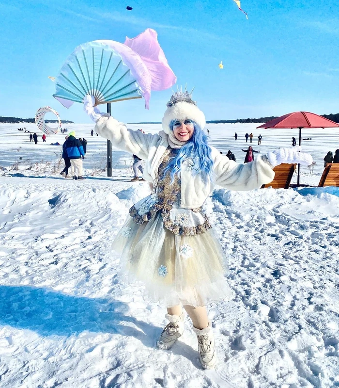 Polar Pixies - Flow Artist / Hula Hooper - Winter theme