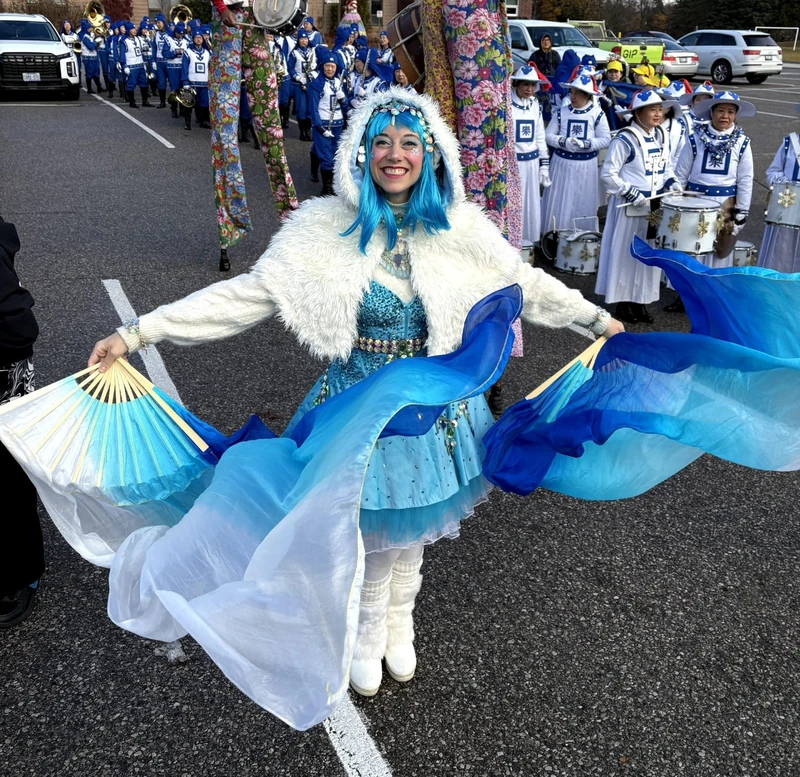 Polar Pixies - Flow Artist / Hula Hooper - Winter theme - image 6