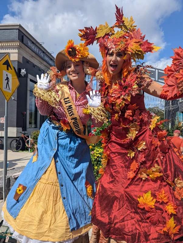 Lil' Miss Pumpkin Spice - Stiltwalker - Autumn theme - image 15