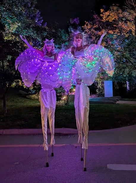 Radiant Blooms - Stilt Walker - Garden theme - image 7
