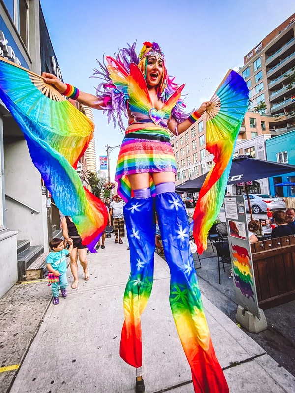 Rainbow Stiltwalkers - Stiltwalker - Feathers theme - image 38