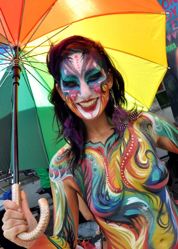 Rainbow Stiltwalkers - Stiltwalker - Feathers theme - image 36