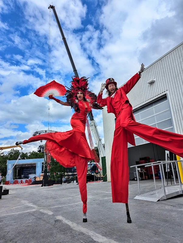 Red Carpet Gala - Stiltwalker - Feathers theme - image 10