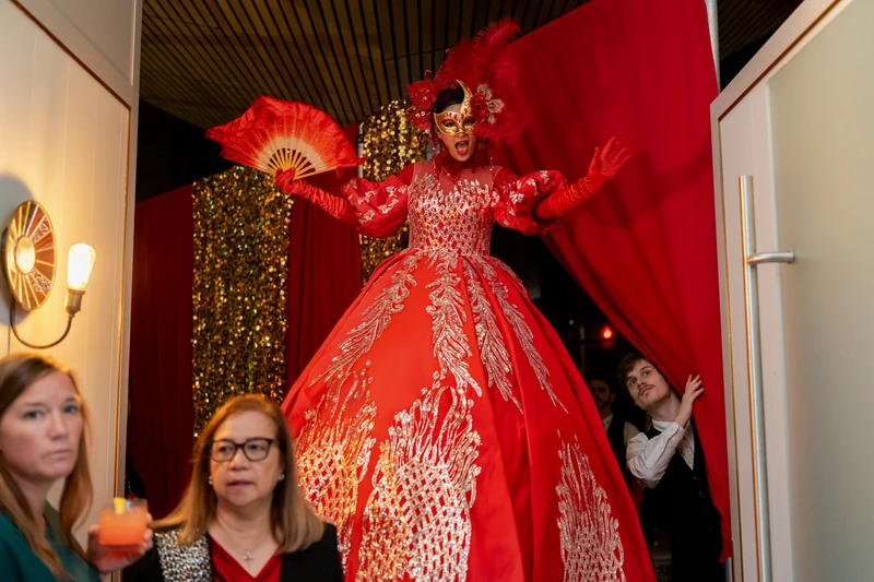 Regal Ruby - Stiltwalker - Elegant theme - image 4