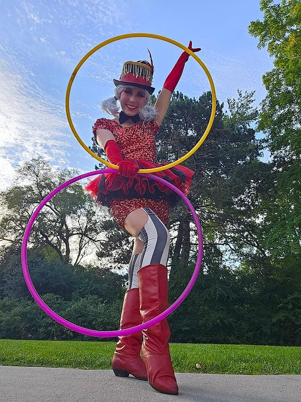 Ringmaster Hoops