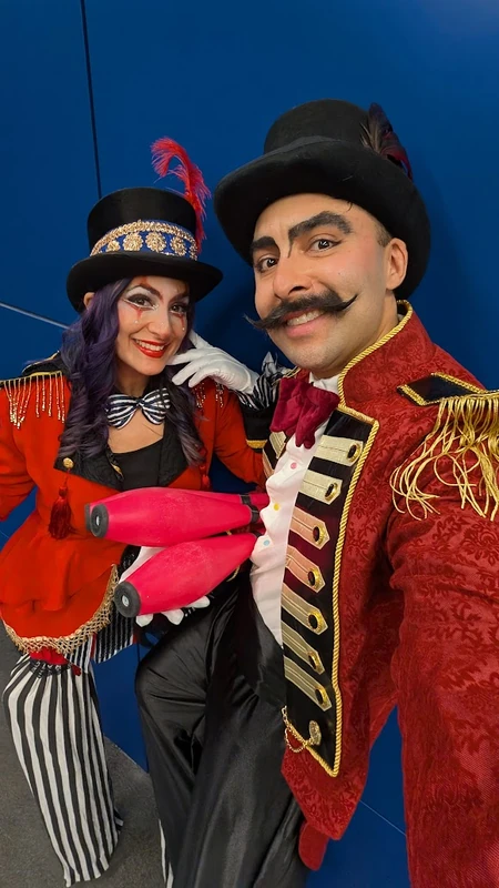 Ringmaster Stilts - Stilt Walker - Circus theme - image 2