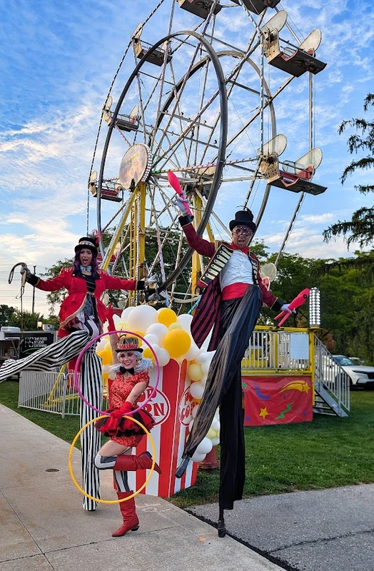 Ringmaster Stilts - Stiltwalker - Circus theme - image 15