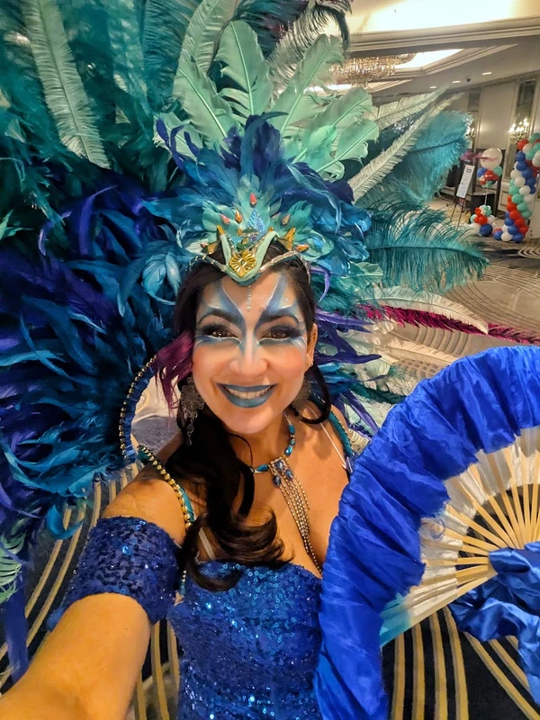 Royal Blue Ball - Stiltwalker - Feathers theme - image 14