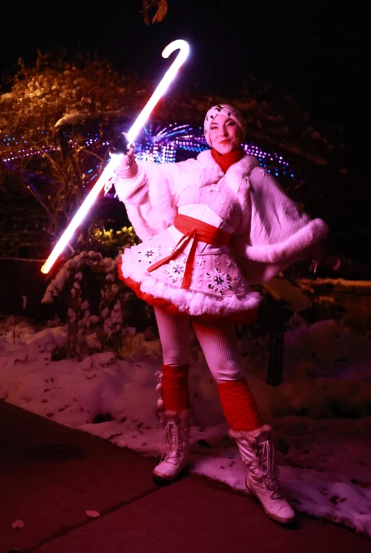 Saint Knit - Flow Artist / Hula Hooper - Christmas theme - image 4