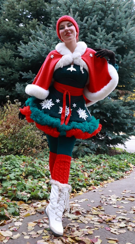 Saint Knit - Flow Artist / Hula Hooper - Christmas theme - image 6