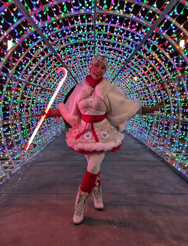 Saint Knit - Flow Artist / Hula Hooper - Christmas theme - image 7