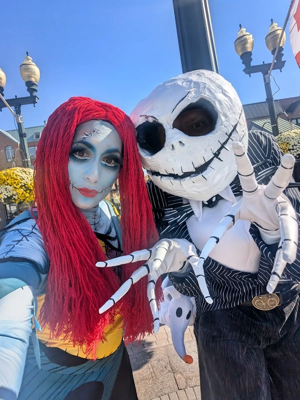 Sally and Jack Skellington - Stiltwalker - Duos theme - image 3