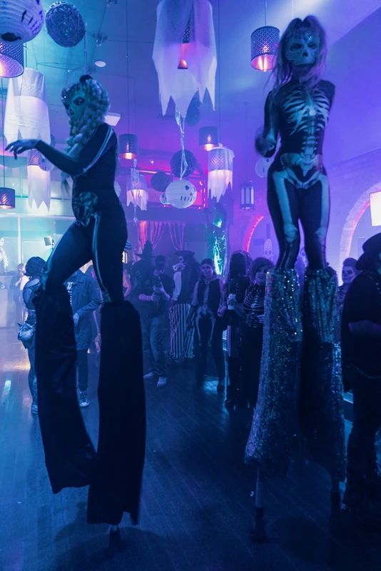 Skelegirls - Stiltwalker - Scary theme - image 3