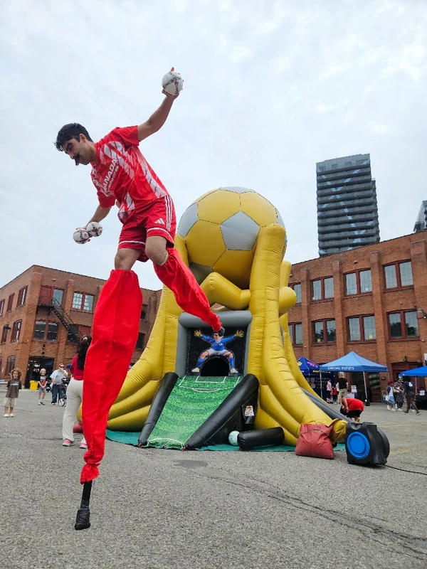 Soccer Stilts - Stilt Walker - Duos theme - image 5