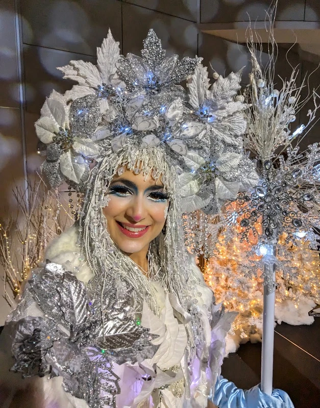 Sparkle Snow Queen - Stiltwalker - Winter theme - image 2