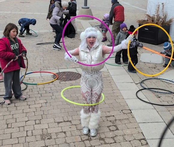 Sparkle Spins - Flow Artist / Hula Hooper - LED Lights theme - image 8