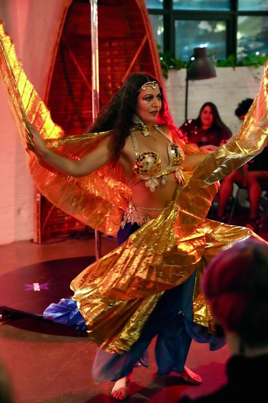 Stasia Belly Dance - Roamer / Dancer  - Cultural theme - image 4 performer