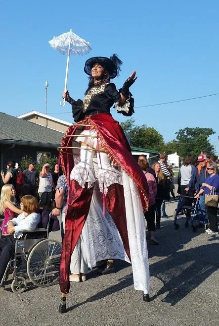 Steampunk Circus - Stiltwalker - Circus theme - image 9