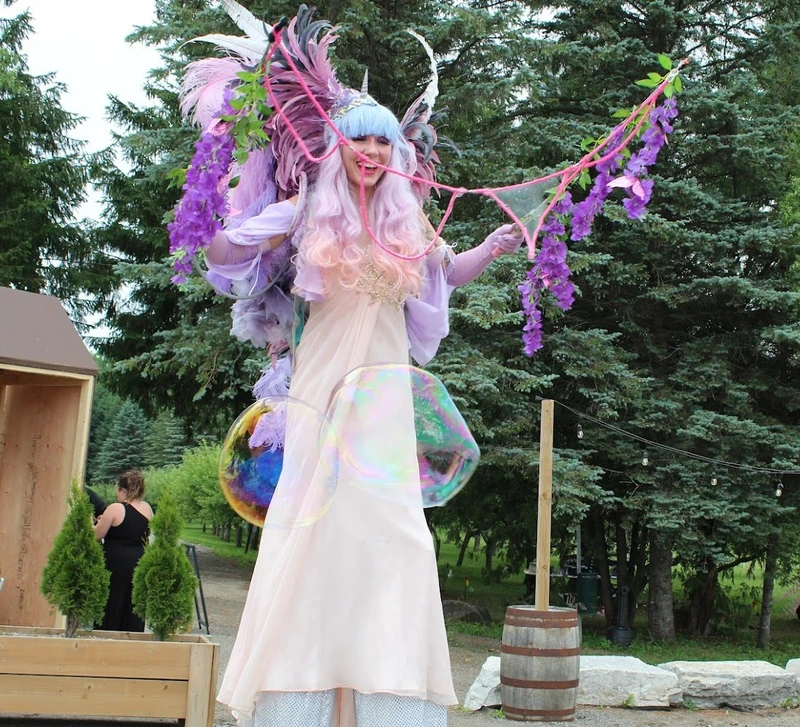 Stilt Bubble Unicorn - Bubble Artist - Family Friendly theme - image 2