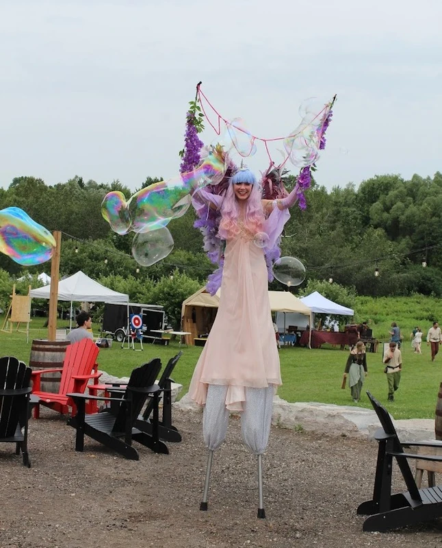 Stilt Bubble Unicorn - Bubble Artist - Family Friendly theme - image 7