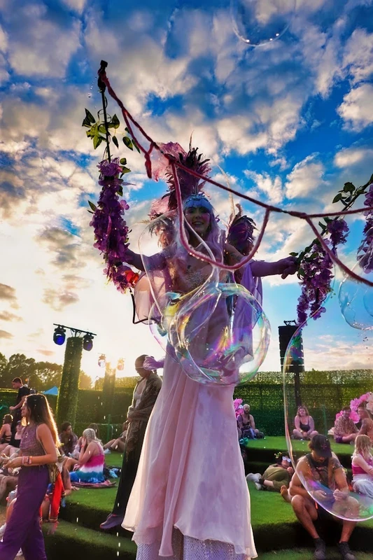 Stilt Bubble Unicorn - Bubble Artist - Family Friendly theme