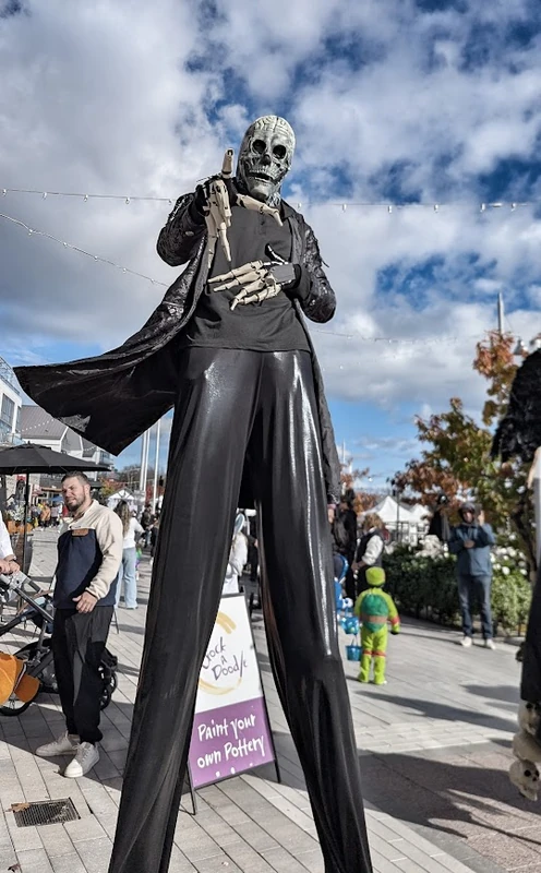 Tallbones Malone - Stiltwalker - Scary theme - image 4