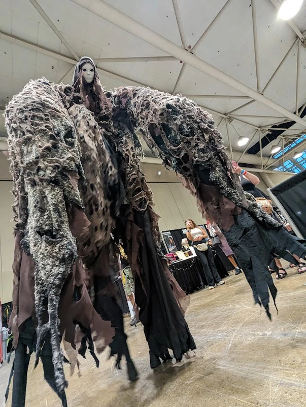 The Beast - Stiltwalker - Quad Stilts theme