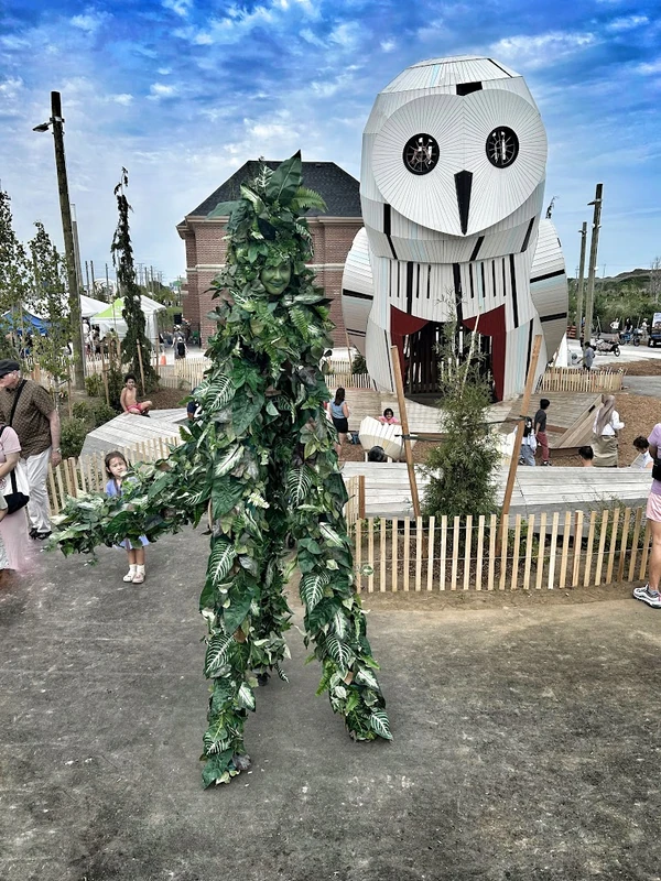 Vine Creature - Stiltwalker - Quad Stilts theme - image 10