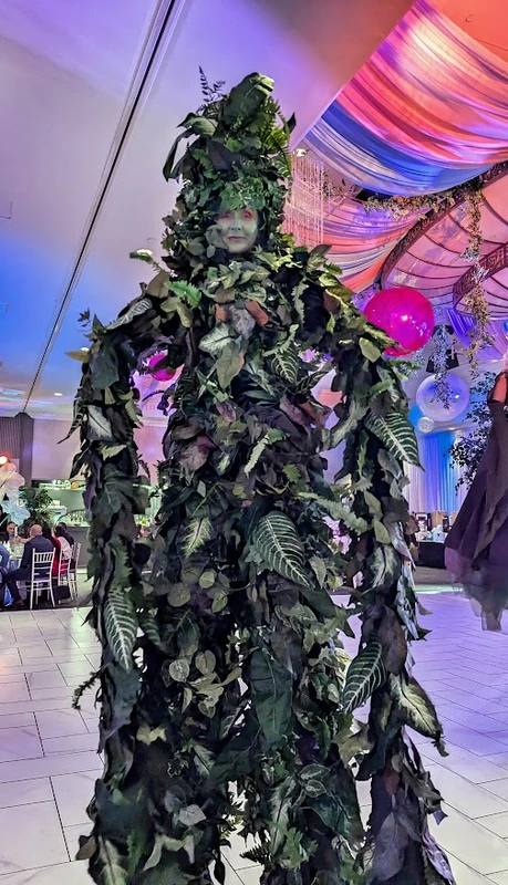 Vine Creature - Stiltwalker - Quad Stilts theme - image 4