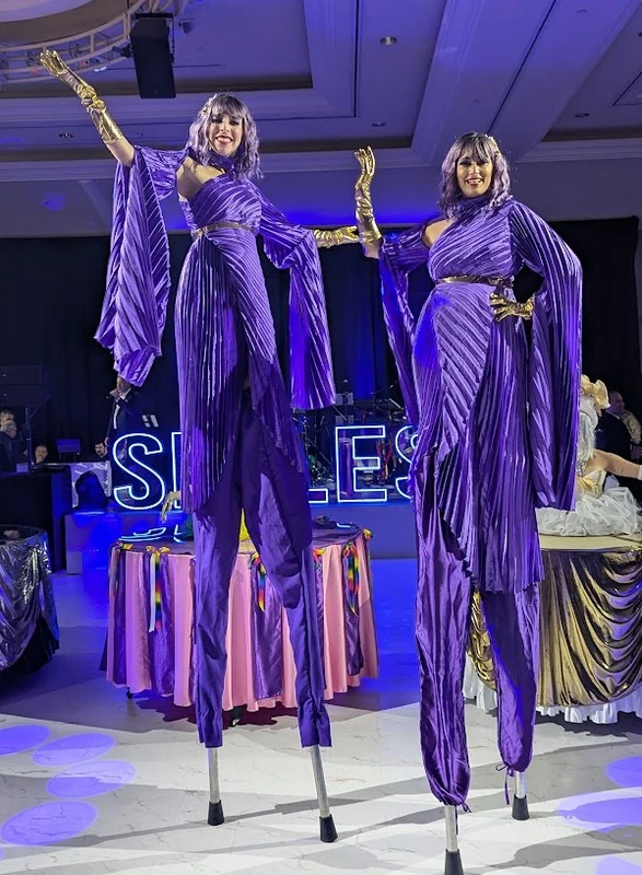 Violetta  - Stiltwalker - Elegant theme - image 4