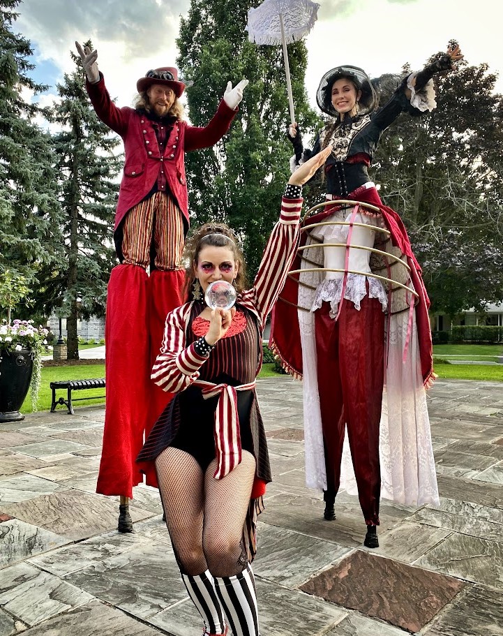 Vaudeville vintage circus stilt-walkers Hala on Stilts Entertainment Toronto